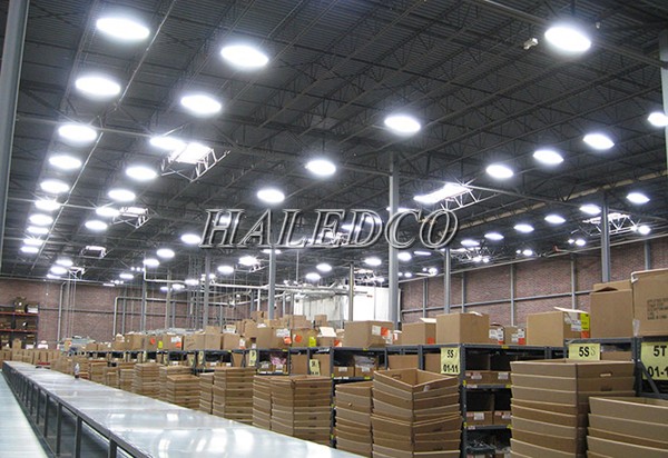 Ứng dụng Đèn LED nhà xưởng HLHBUFO1-240