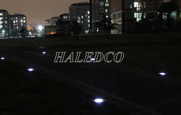 Ứng dụng đèn LED âm đất HLUG5-20 RGB