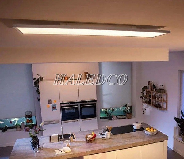 Đèn LED panel 300x1200 HLPLUC1/48 ASTT chiếu sáng phòng bếp